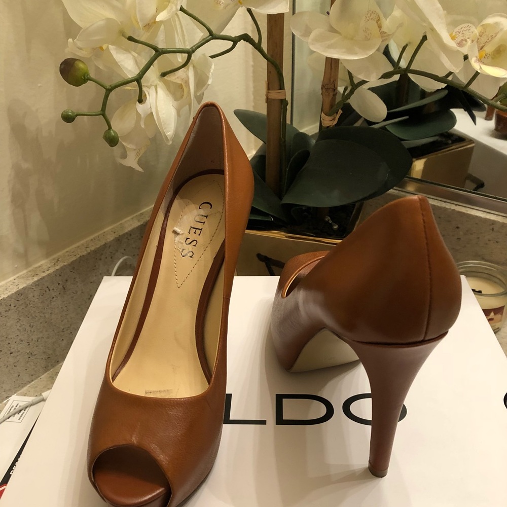 Guess heels